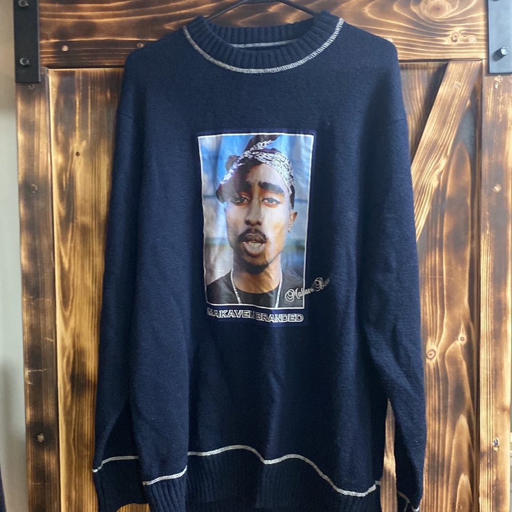 Vintage TuPac sweater